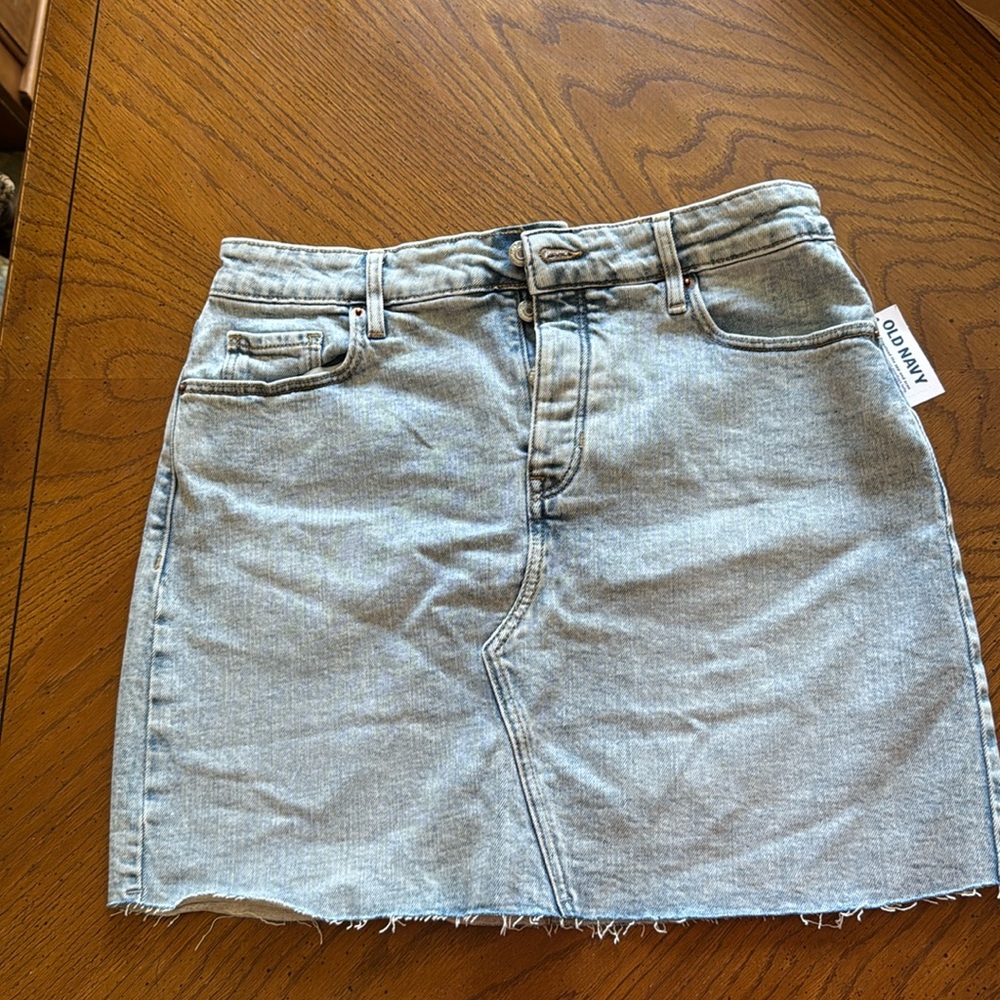 High Rise Secret Slim A Line Raw Hem Denim Mini Skirt Light Wash Old Navy Sz 8